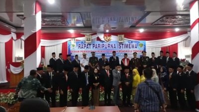 25 Anggota DPRD Bengkulu Tengah Resmi Dilantik